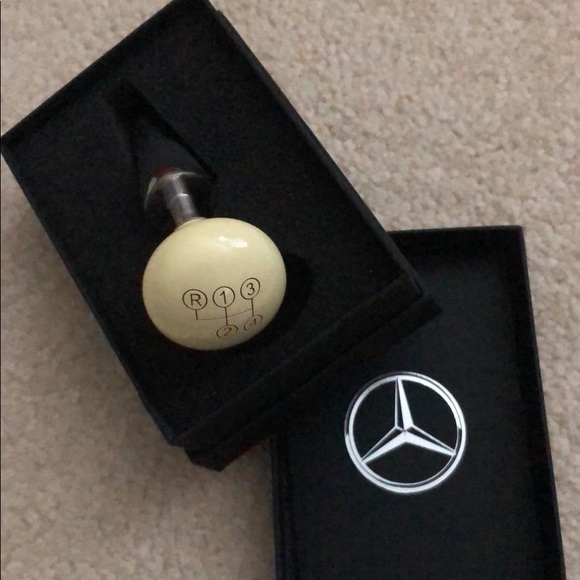 Mercedes Benz Wine Stopper 